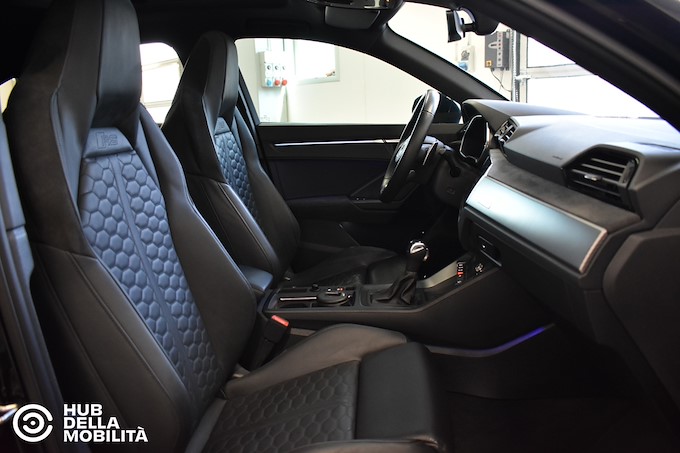 AUDI RS Q3 SPB quattro S tronic